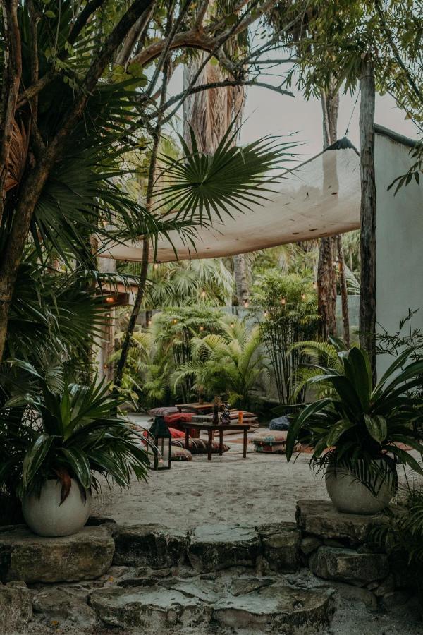 Ether Tulum Pueblo Buitenkant foto